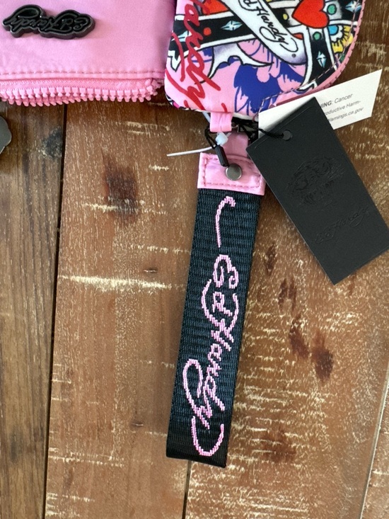 Ed Hardy Pink Multi-Print Keyring Pouch with Matching Wallet - Picture 4 of 4